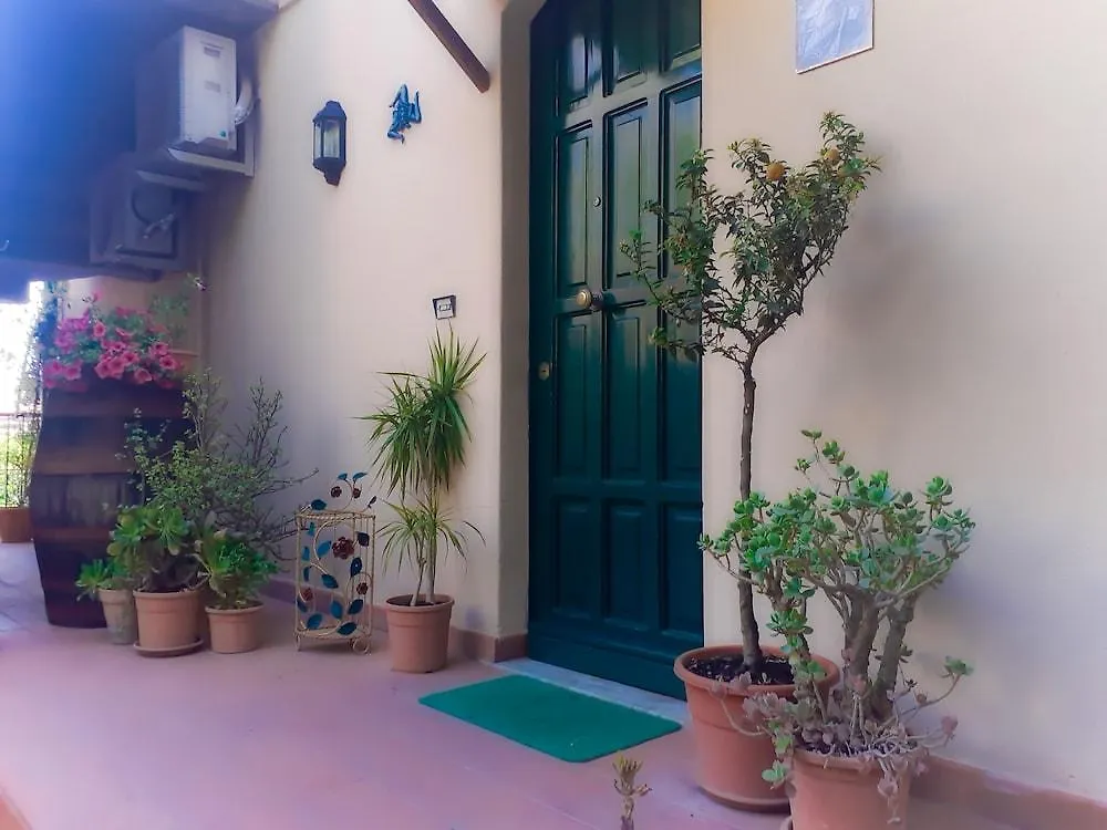 Bed And Breakfast Rosangela Taormina 3*,  Italy