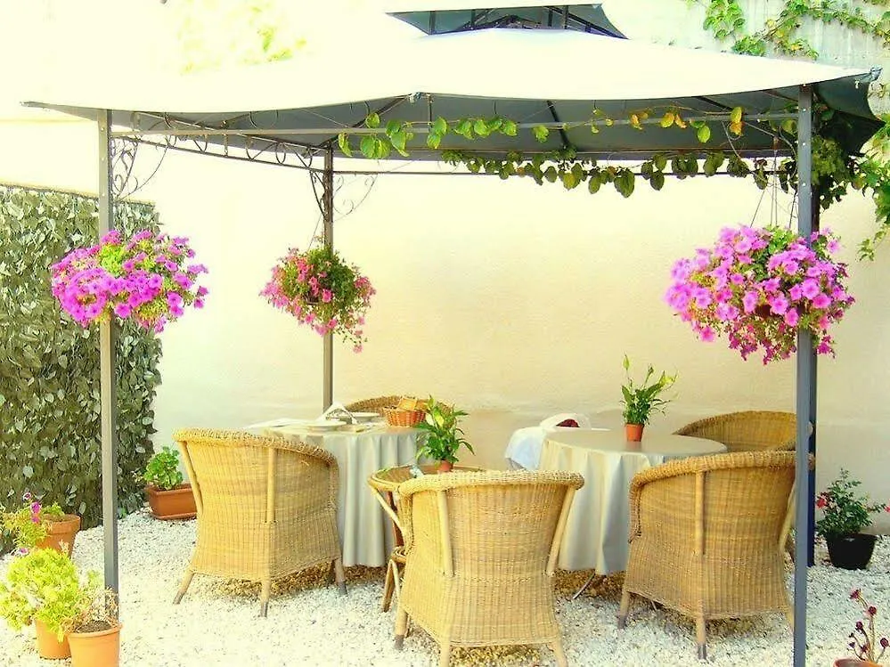 Bed And Breakfast Rosangela Taormina Italy